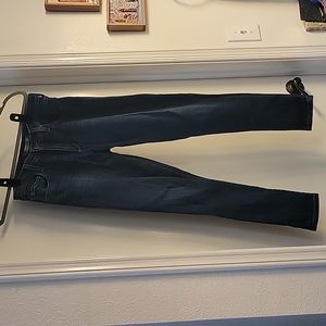 Joe's Jeans - Curvy Skinny Ankle -W 27